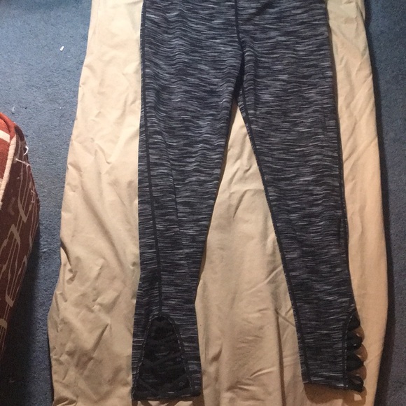 Leggings - Picture 2 of 5